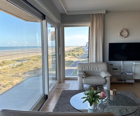 Groendijk hoekappartement met zeezicht