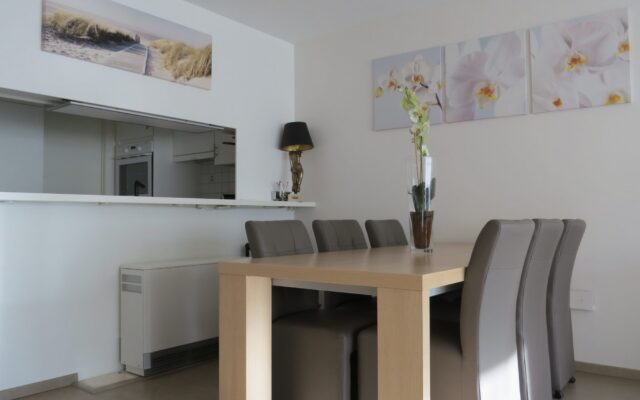 Modern appartement vlakbij het strand – foto 4