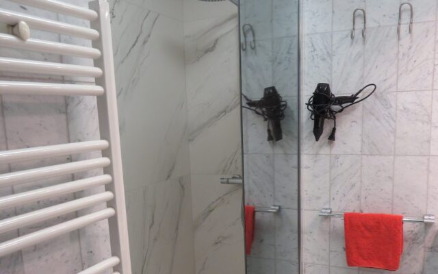 Modern appartement vlakbij het strand – foto 7